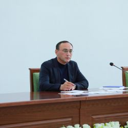 Bog‘lar va uzumzorlarning qatorlari orasiga ekin ekish masalasiga bag‘ishlangan seminar o‘tkazildi